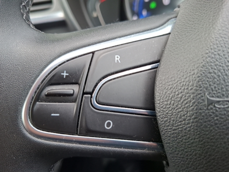Renault Kadjar 1.3 Tce Iconic Suv Euro 6 Ss Black #12