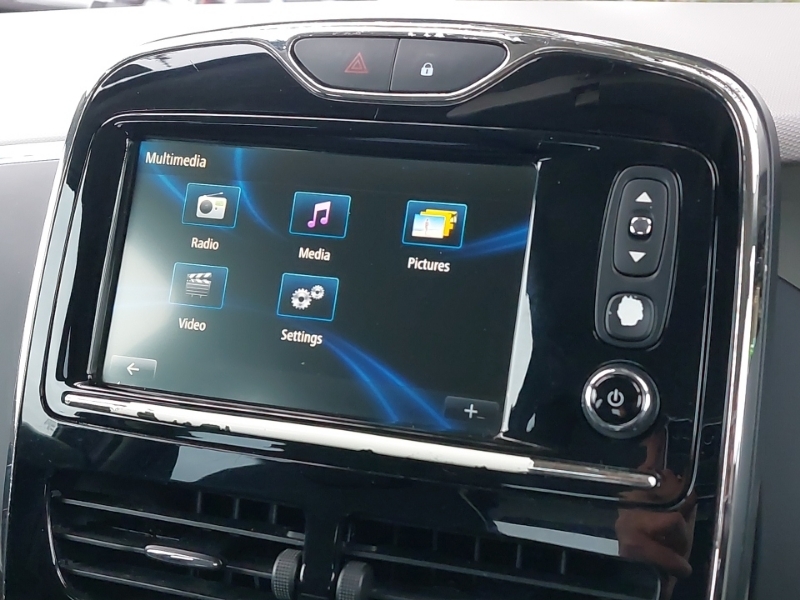 Renault Zoe Hatchback White #10