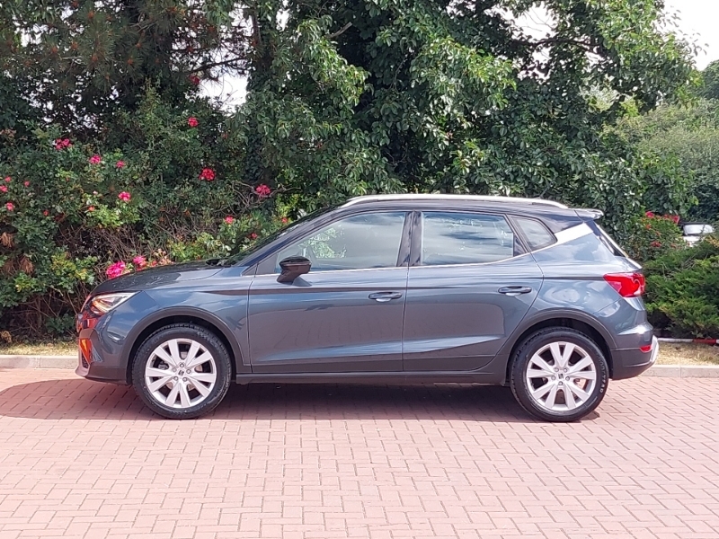 Seat Arona 1.0 Tsi 115 Xperience Grey #4
