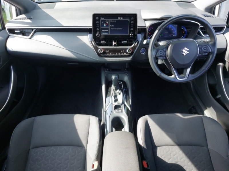 Suzuki Swace 1.8 Hybrid Sz-t Cvt White #3