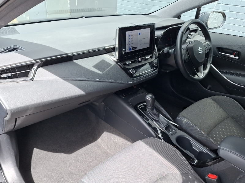 Suzuki Swace 1.8 Hybrid Ultra Cvt Black #5