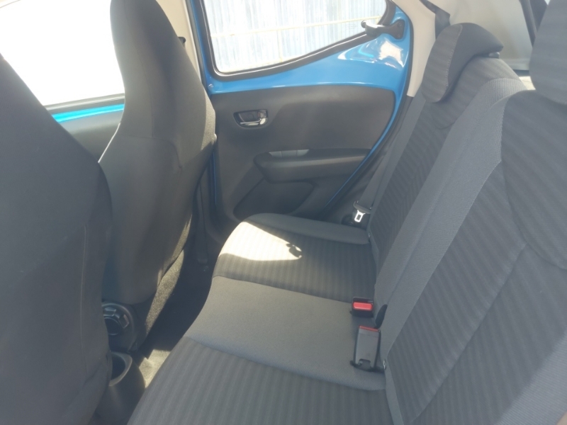Toyota Aygo 1.0 Vvt-i X-trend Blue #6