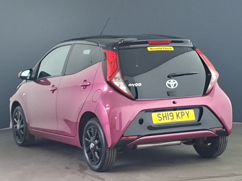 Toyota Aygo 1.0 Vvt-i X-cite 5 Purple #2