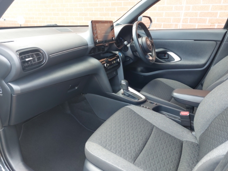Toyota Yaris Cross 1.5 Hybrid Design Cvt Black #5
