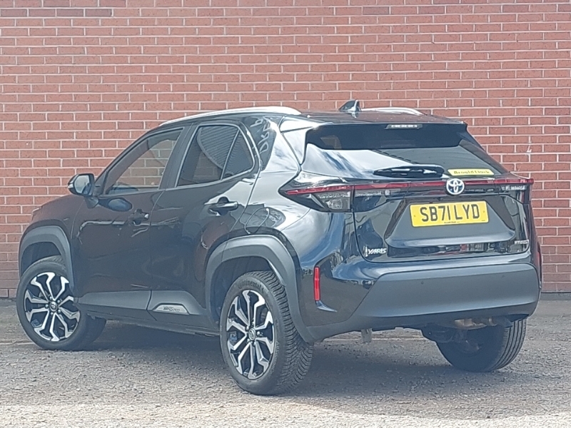 Toyota Yaris Cross 1.5 Hybrid Design Cvt Black #2