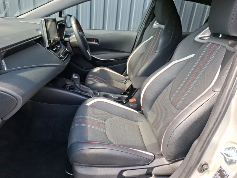 Toyota Corolla 1.8 Vvt-i Hybrid Gr Sport Cvt NJ22OKC Silver #5