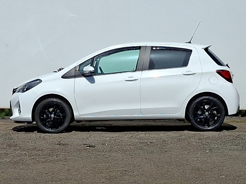 Toyota Yaris 1.33 Vvt-i Design SK16XXG White #4