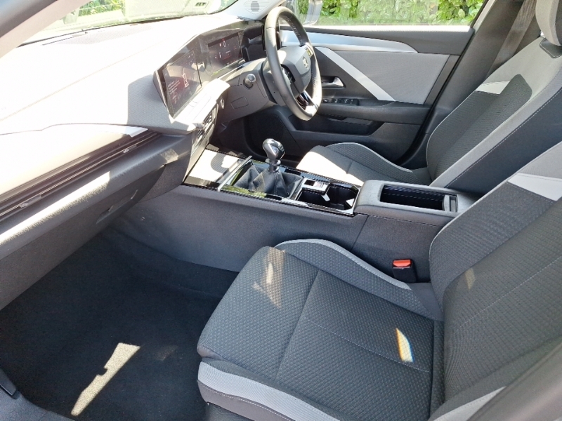 Vauxhall Astra 1.2 Turbo 130 Design DV23UDH Grey #5
