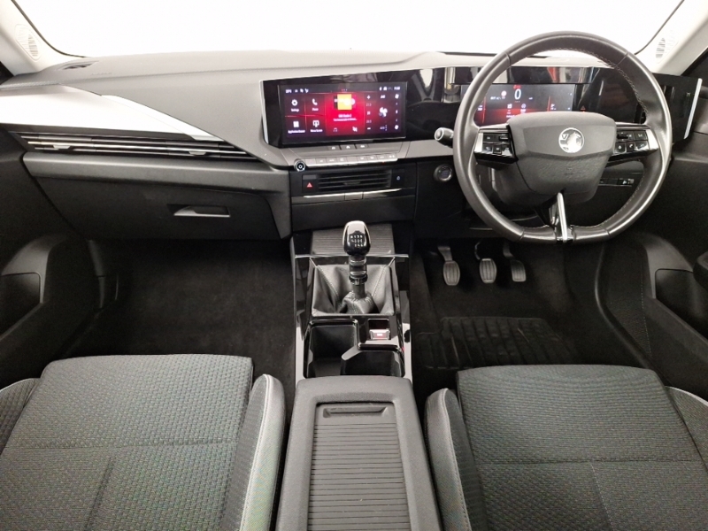 Vauxhall Astra 1.2 Turbo 130 Design ND23ZXZ White #3