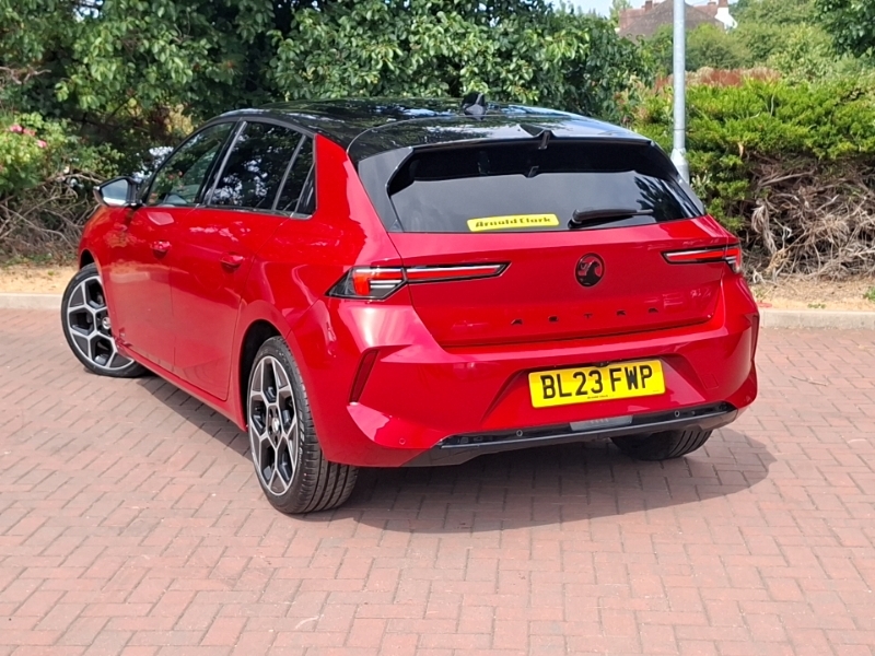 Vauxhall Astra 1.5 Turbo D Ultimate BL23FWP Red #2