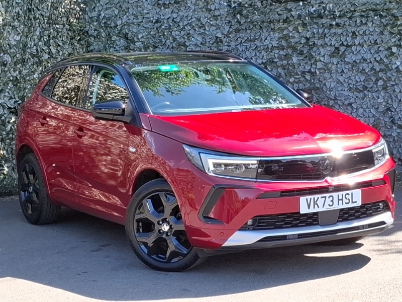 Vauxhall Grandland 1.2 Turbo Ultimate Red
