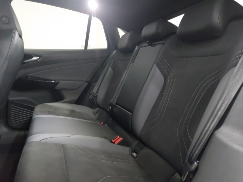Volkswagen ID.5 150Kw Tech Pro Performance 77Kwh Black #6
