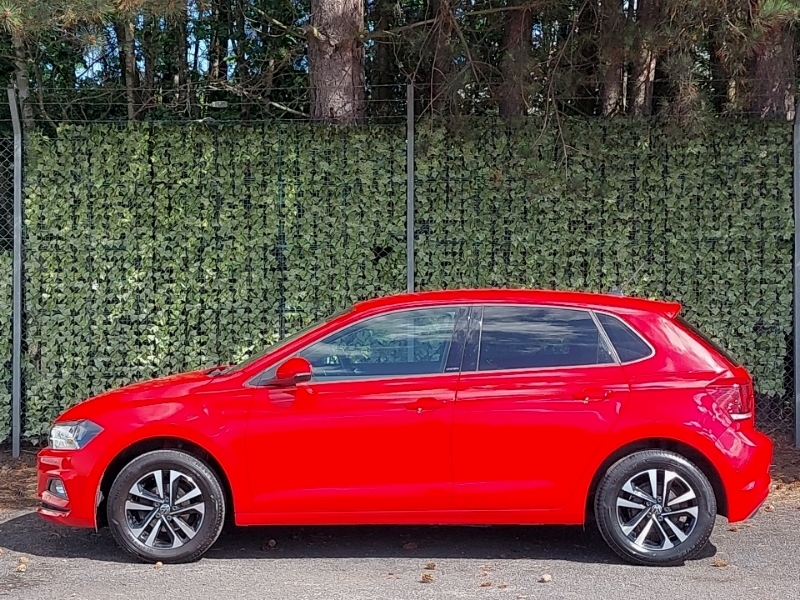 Volkswagen Polo 1.0 Tsi 95 United SL21ETD Red #4