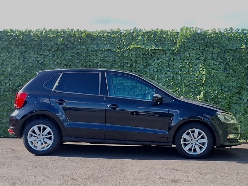 Volkswagen Polo 1.2 Tsi Se Black #3