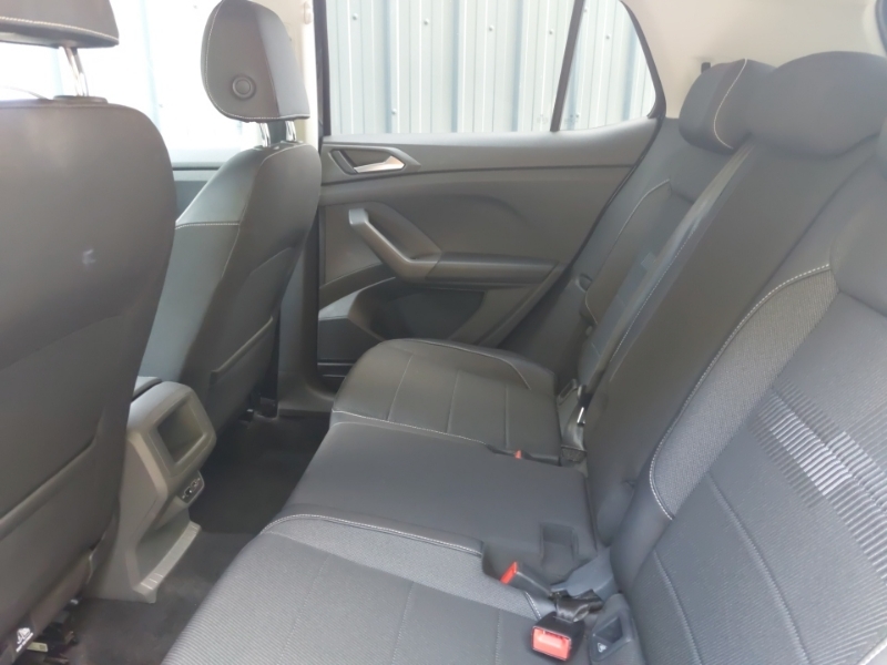 Volkswagen T-Cross 1.0 Tsi 115 Se Dsg Black #6