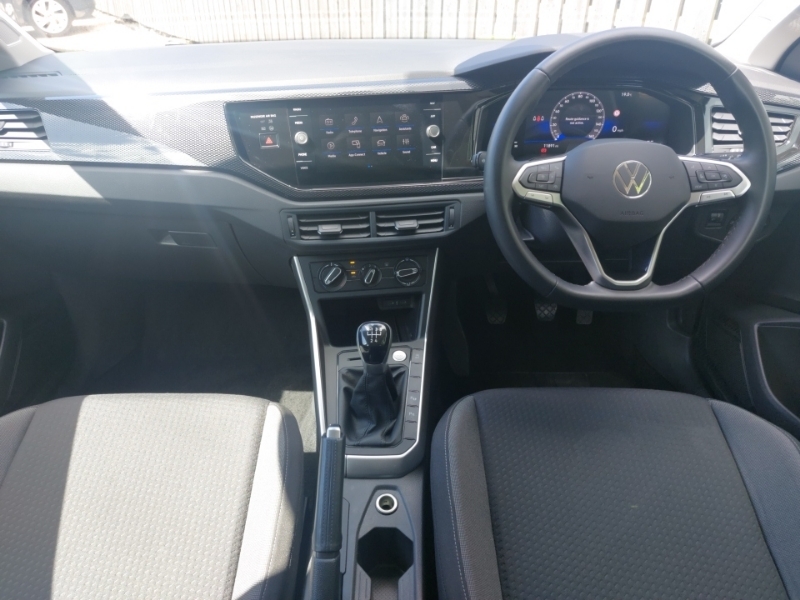 Volkswagen Taigo 1.0 Tsi Match Silver #3