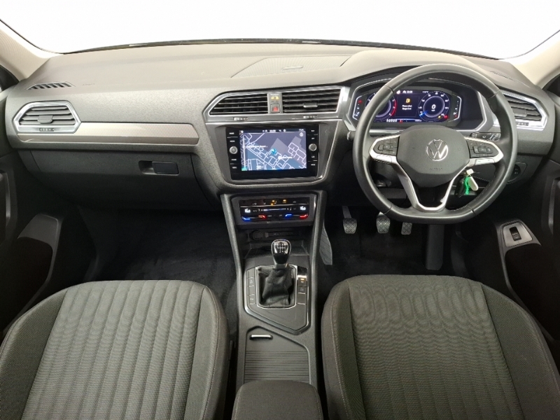 Volkswagen Tiguan Allspace 1.5 Tsi Life Black #3