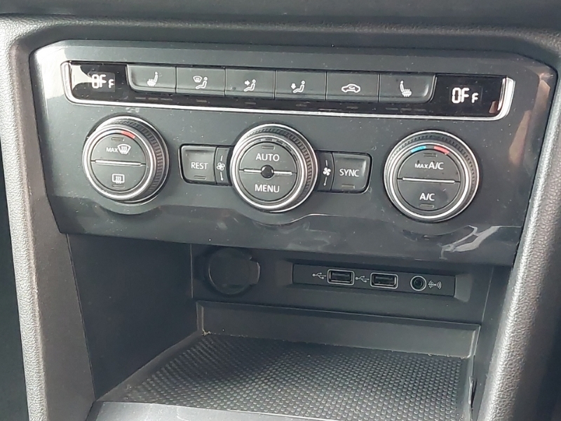 Volkswagen Tiguan Allspace 2L Match Grey #15