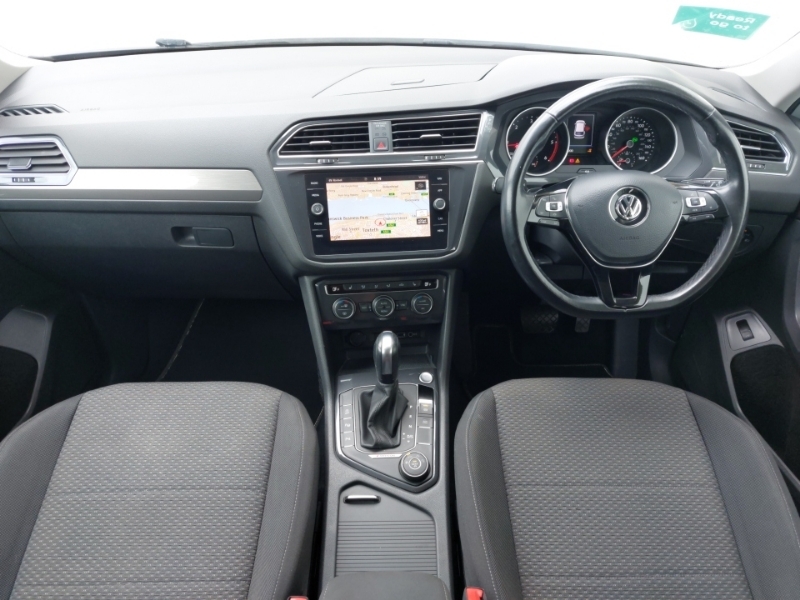Volkswagen Tiguan Allspace 2.0 Tdi 4Motion Match Dsg White #3