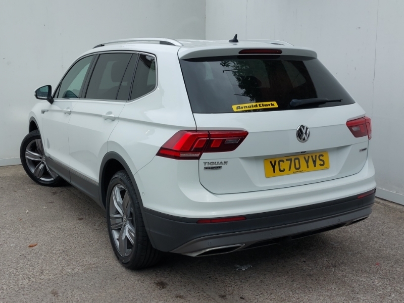 Volkswagen Tiguan Allspace 2.0 Tdi 4Motion Match Dsg White #2