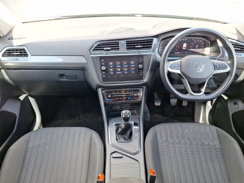 Volkswagen Tiguan Allspace 1.5 Tsi Life Black #3