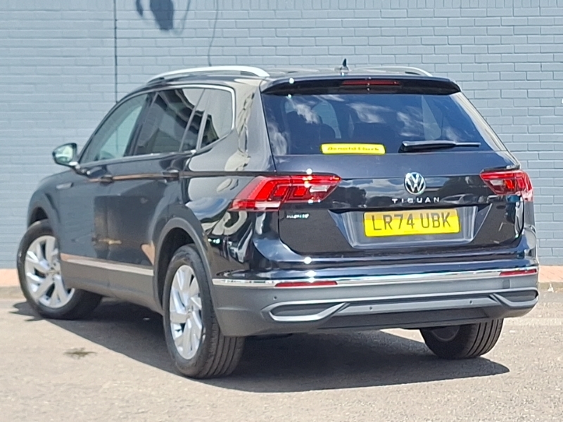Volkswagen Tiguan Allspace 1.5 Tsi Life Black #2