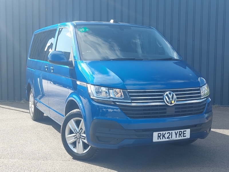 Volkswagen Transporter Shuttle 2.0 Tdi 150Ps Se Minibus Dsg Blue