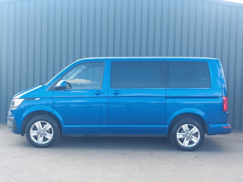 Volkswagen Transporter Shuttle 2.0 Tdi 150Ps Se Minibus Dsg Blue #4