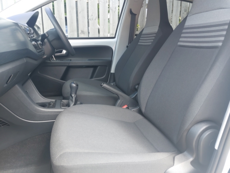 Volkswagen Up 1.0 65Ps Black Edition White #5