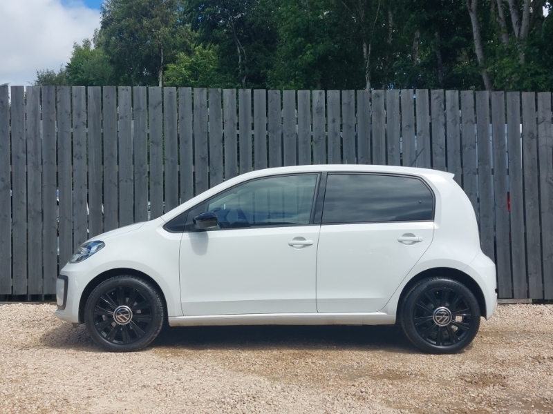 Volkswagen Up 1.0 65Ps Black Edition White #4