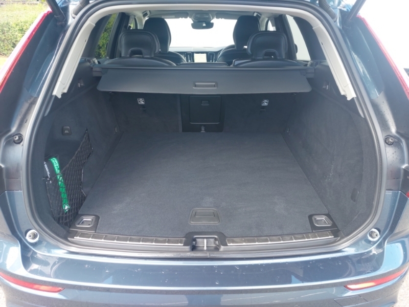 Volvo XC60 Suv 2.0 T5 R-design Nav Euro 6 Ss 201 Black #18