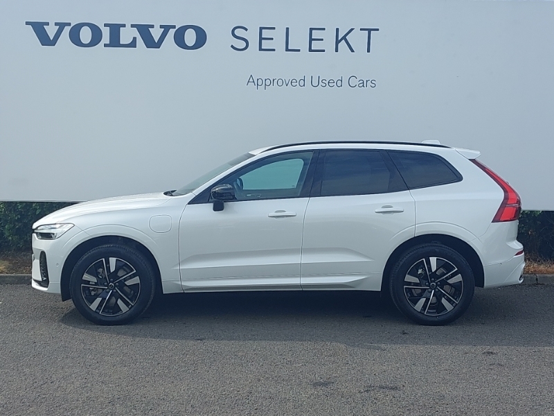 Volvo XC60 2.0 T6 350 Phev Plus Dark Awd Geartronic White #4