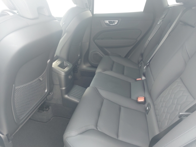 Volvo XC60 2.0 T6 350 Phev Plus Dark Awd Geartronic White #6