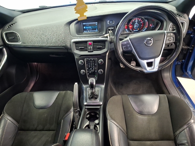 Volvo V40 T2 122 R Design Blue #3