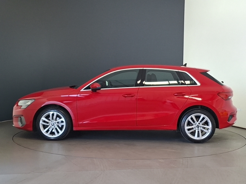 Audi A3 30 Tfsi Sport S Tronic SB23FGM Red #4
