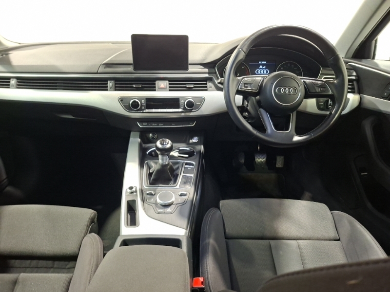 Audi A4 1.4T Fsi Sport White #3