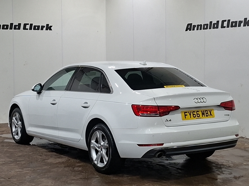 Audi A4 1.4T Fsi Sport White #2
