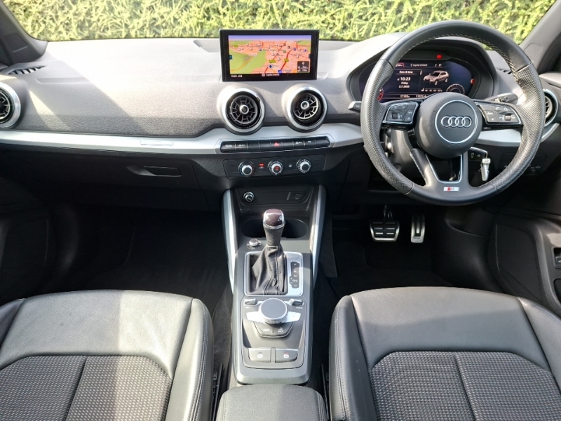 Audi Q2 35 Tfsi S Line S Tronic BD22DXO Black #3