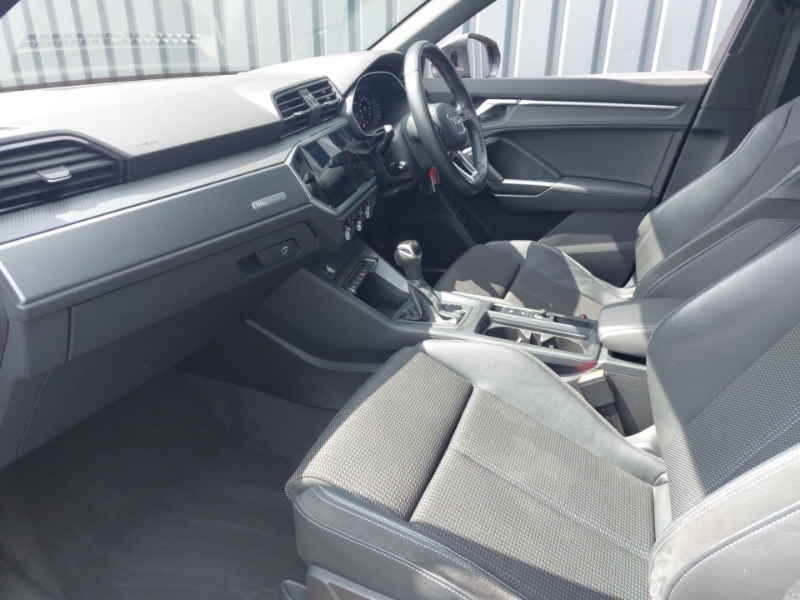 Audi Q3 35 Tfsi S Line S Tronic YY20AXK Grey #5