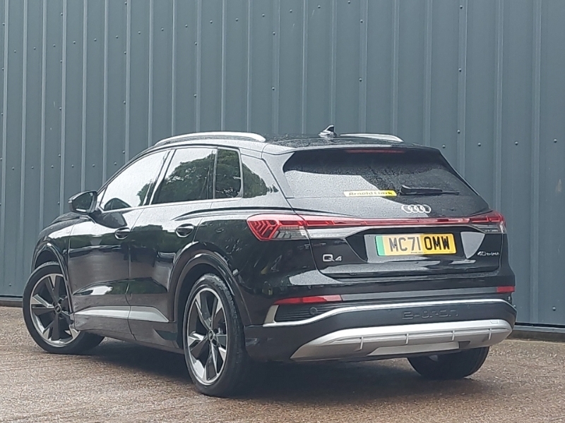 Audi Q4 E Tron 150Kw 40 82Kwh S Line Black #2