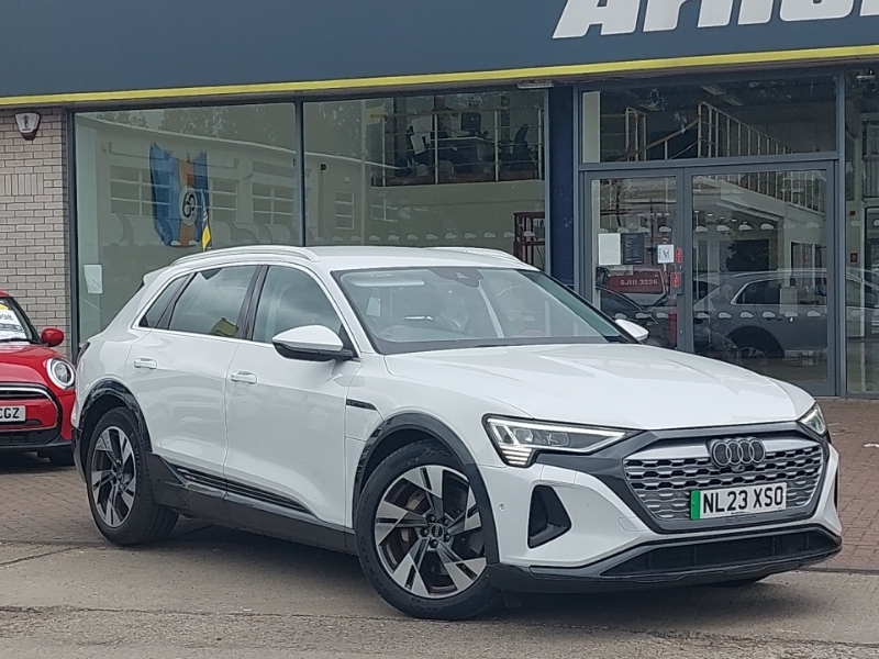 Audi Q8 e tron 250Kw 50 Quattro 95Kwh Sport White