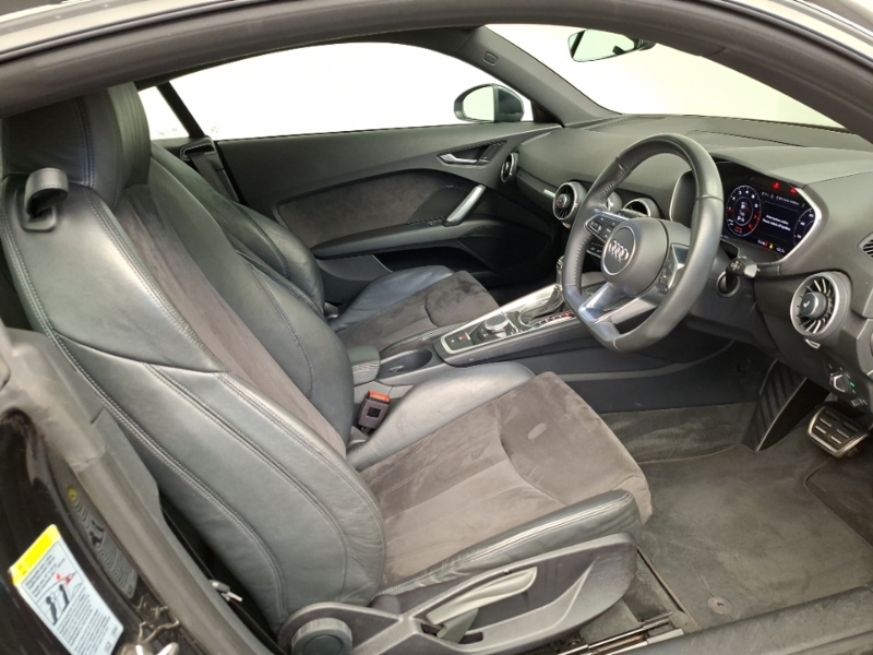 Audi TT 40 Tfsi Sport S Tronic SA19ABH Black #6