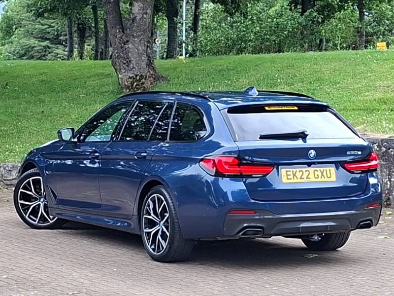 BMW 5 Series 530E M Sport Pro Pack Blue #2