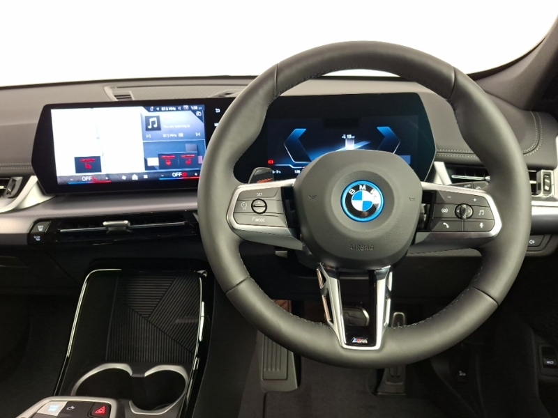 BMW iX1 150Kw Edrive20 M Sport 65Kwh Blue #5