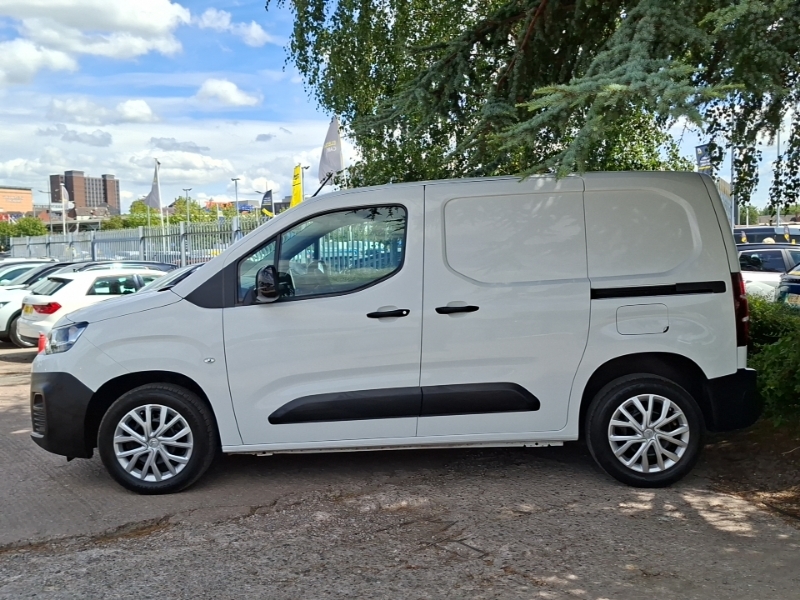 Citroen Berlingo 1.5 Bluehdi 1000Kg Enterprise Pro 100Ps 6 Speed White #4