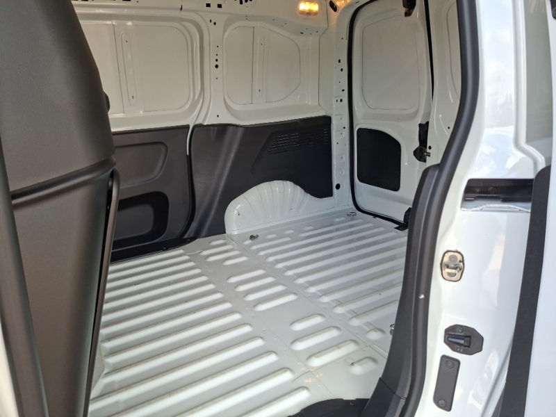 Citroen Berlingo 1.5 Bluehdi 1000Kg Enterprise Pro 100Ps 6 Speed White #6