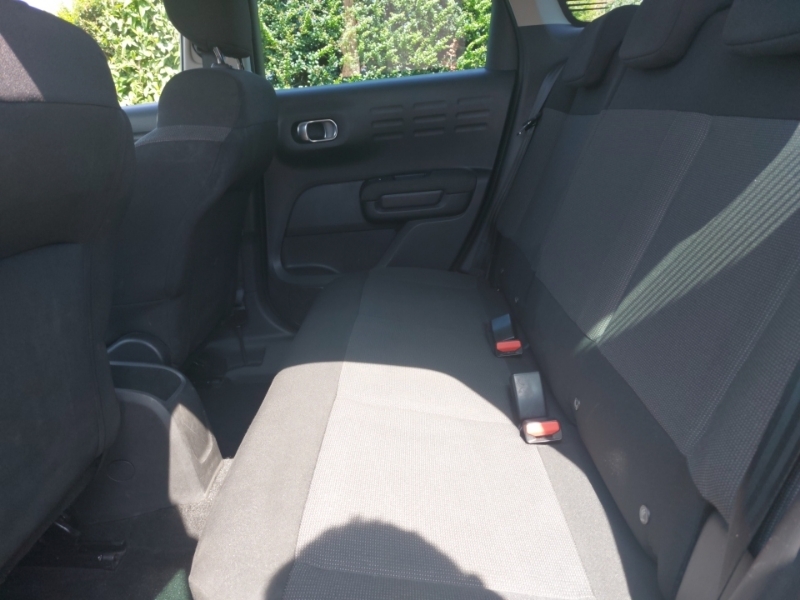 Citroen C3 Aircross 1.2 Puretech 130 Shine Eat6 AMZ4912 Black #6