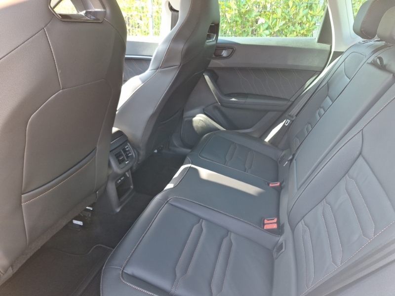 Cupra Ateca 1.5 Ecotsi V2 Dsg White #6