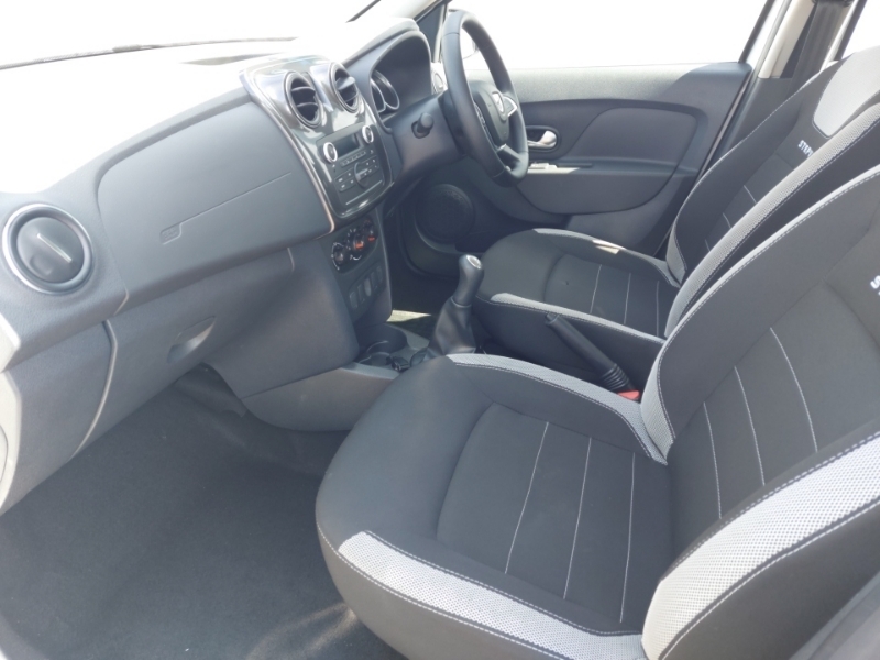 Dacia Sandero Stepway 0.9 Tce Essential White #5