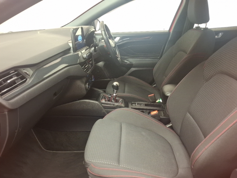 Ford Focus 1.0 Ecoboost 125 St-line BN68FEK Red #5